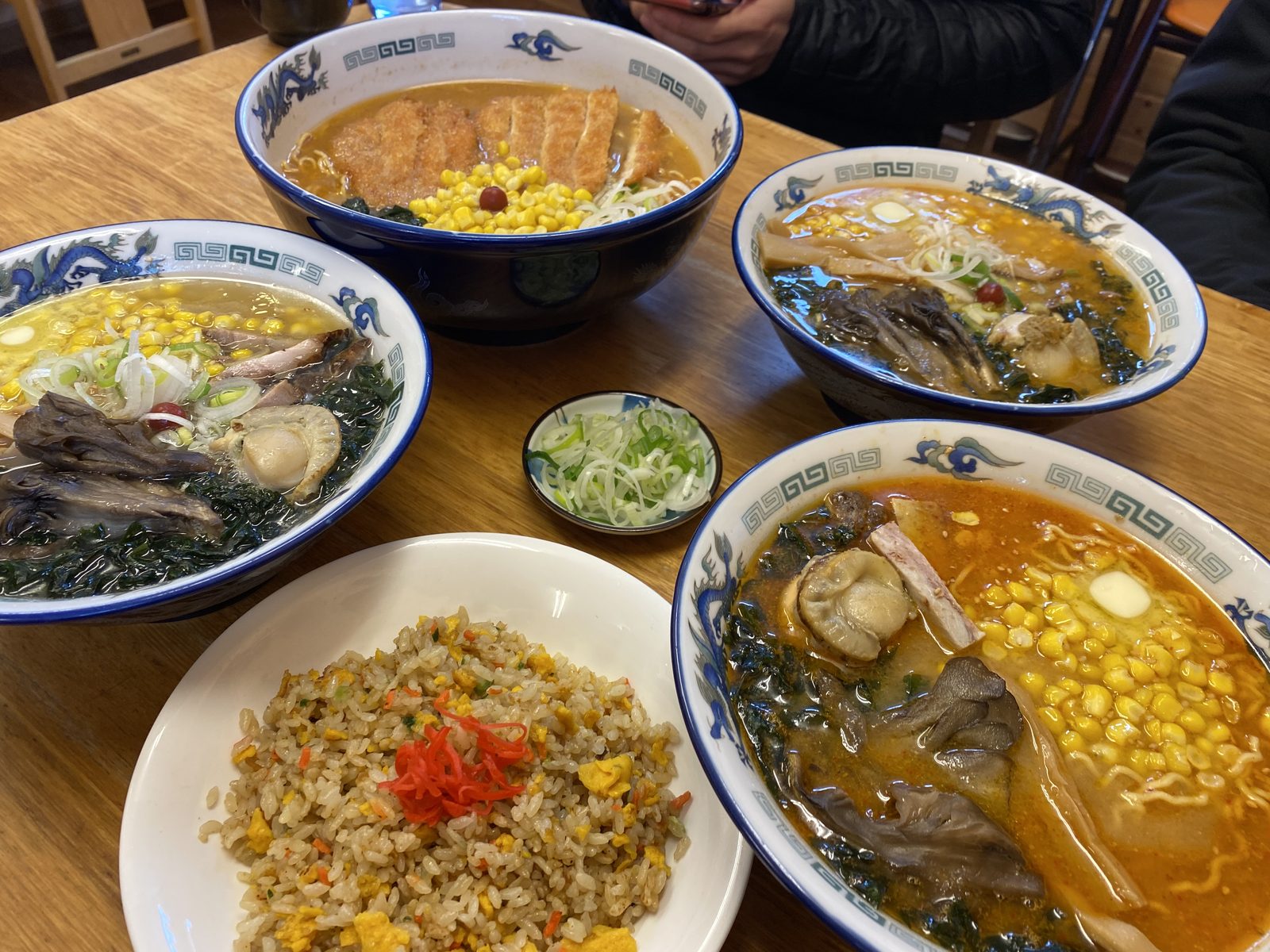 雪場中餐吃什麼？