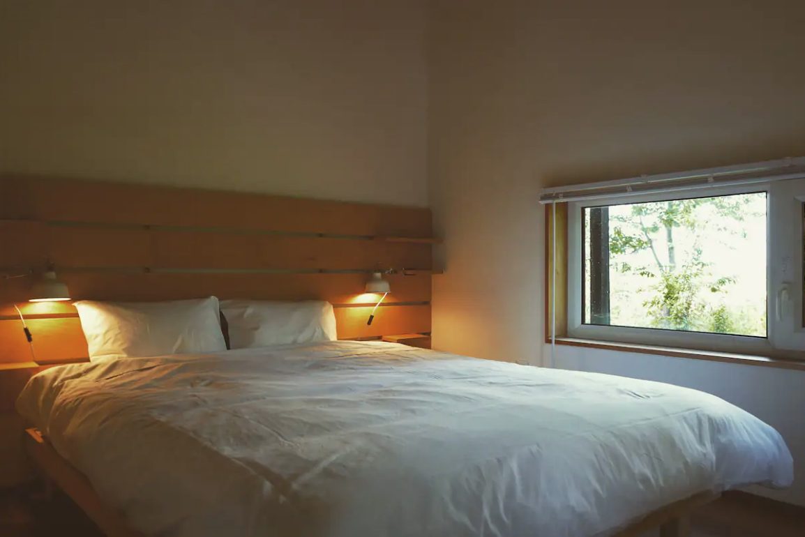 生活的关机体验 - off cabin|off cabin的命名概念是将生活模式「转换 ON 至 OFF」,在这里不会遇到认识的人,也不需要闹钟,也放下手中不断刷新的脸书首页,只要